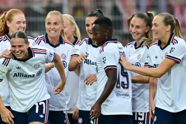 München: Bayern-Frauen starten mit Sieg in die Bundesliga-Saison