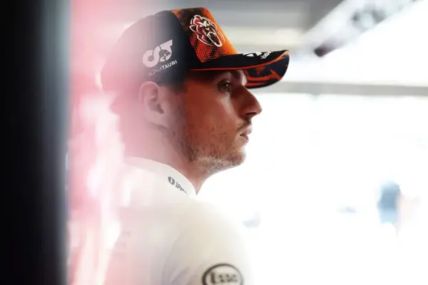 Zandvoort: Hadjar fällt aus, Tsunoda vor Comeback