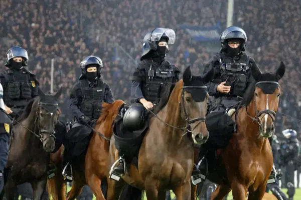 Mannheim: DFB-Pokal-Derby eskaliert, Kaiserslautern siegt