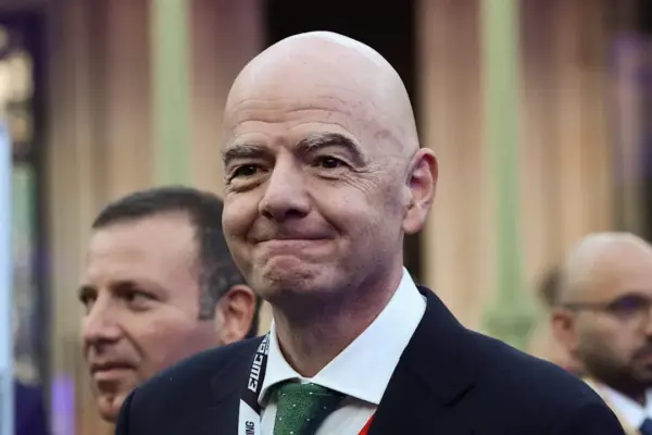 UEFA eskaliert Konflikt mit FIFA-Präsident