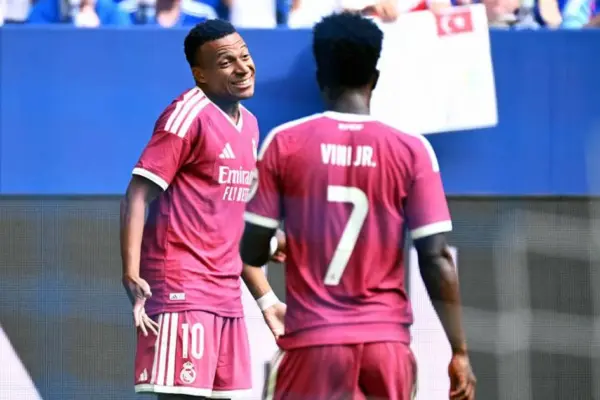 Schalke verliert Testspiel gegen Real Madrid in ausverkaufter Arena image 1
