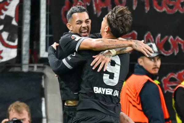 Leverkusen startet mit 2:0-Sieg in die Europa League gegen NK Celje Leverkusen startet mit 2:0-Sieg in die Europa League gegen NK Celje
