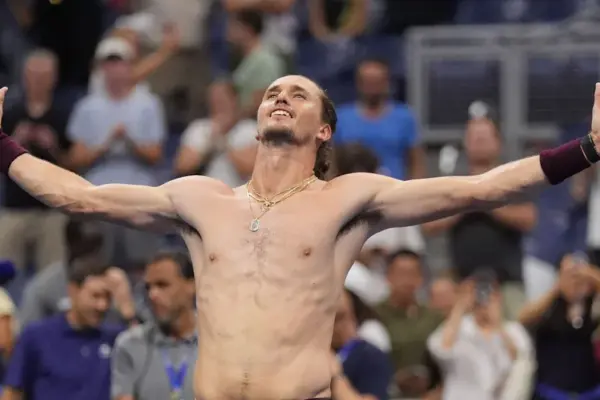 New York: Zverev kämpft sich bei den US Open durch